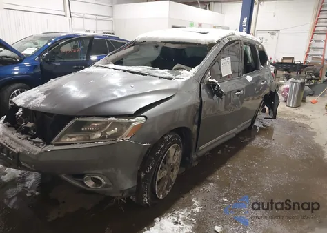 2016 Nissan Pathfinder Platinum из США, поврежденный, VIN 5N1AR2MN8GC661761